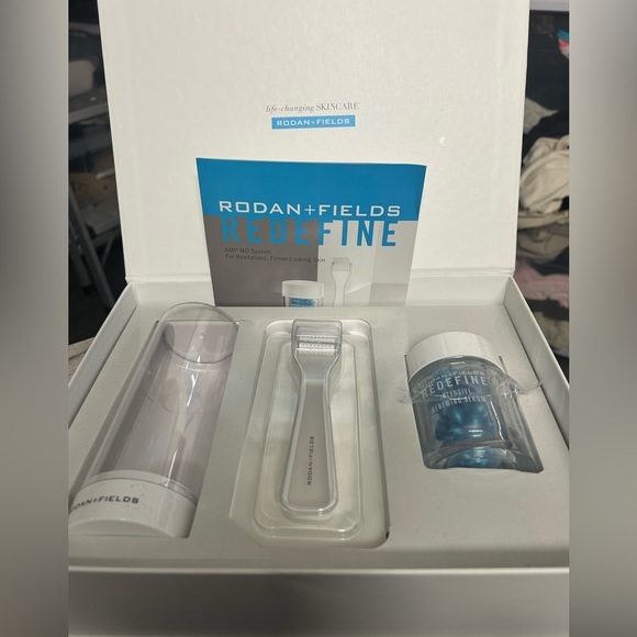 Rodan + Fields Other - NIB Rodan + Fields REDEFINE Intensive Renewing Serum with Roller